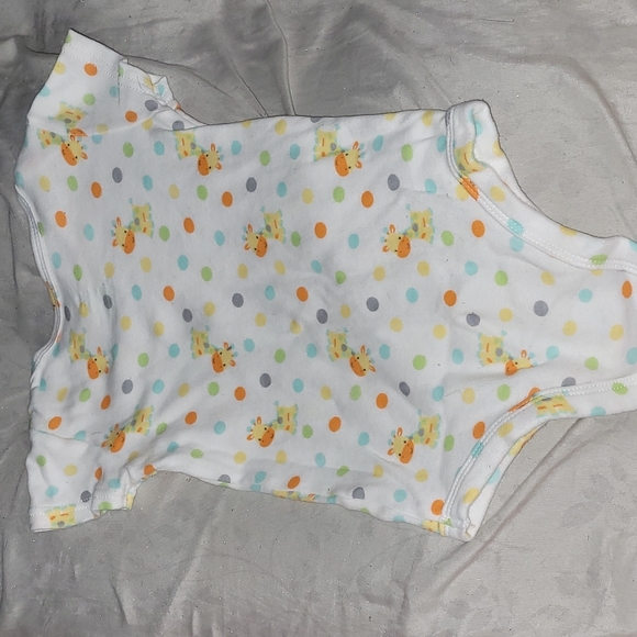 Taggies 9 month onesie - Picture 2 of 3